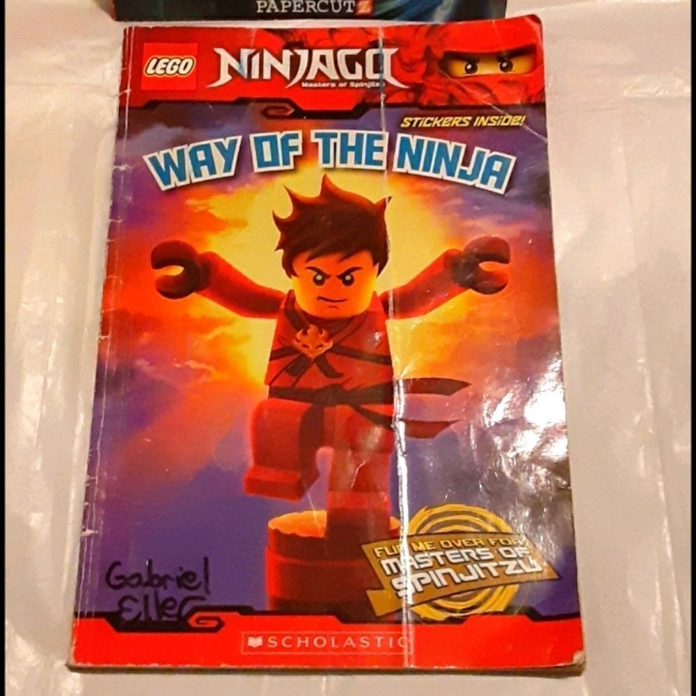 Lego Paperback Book Bundle of 2 - Picture 6 of 12